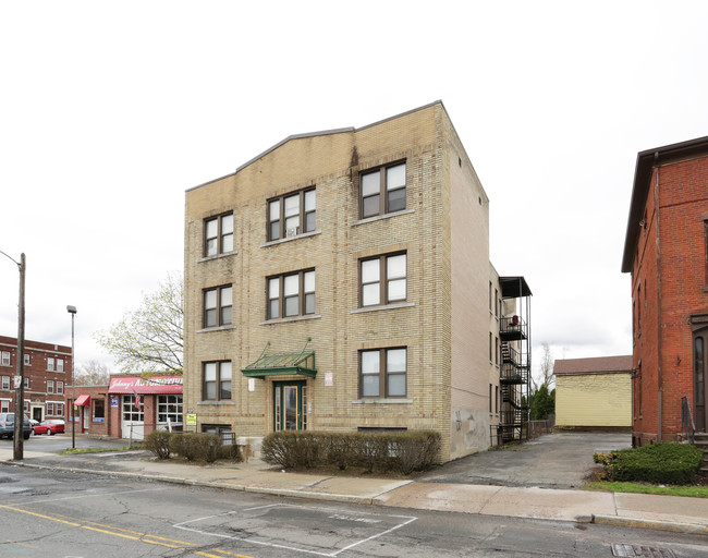 213-217 Buckingham St in Hartford, CT - Building Photo - Building Photo