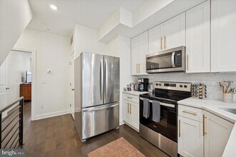 3958 Mt Vernon St in Philadelphia, PA - Building Photo - Building Photo