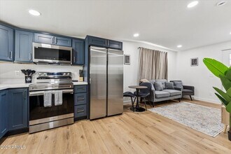 1548 N Upland Cir in Mesa, AZ - Building Photo - Building Photo