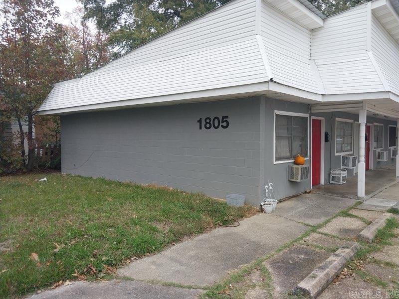 1805 S Beech St in Pine Bluff, AR - Building Photo