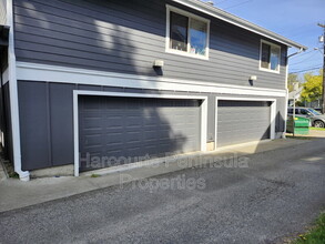1015 9th St in Bremerton, WA - Foto de edificio - Building Photo