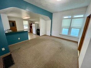 720 W Lincoln Ave in Oshkosh, WI - Building Photo - Building Photo