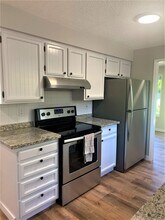 12214 SE McGillivray Blvd in Vancouver, WA - Building Photo - Building Photo