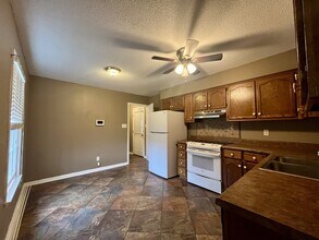 220 Austinville Rd SW in Decatur, AL - Building Photo - Building Photo