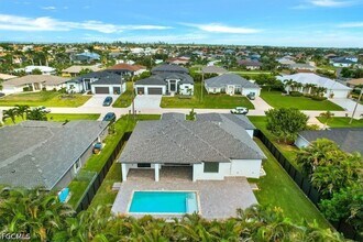2602 SW 27th St in Cape Coral, FL - Building Photo - Building Photo