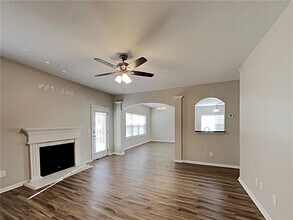 6803 Grand Hickory Dr in Braselton, GA - Foto de edificio - Building Photo