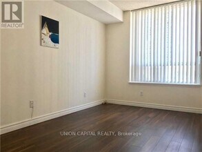 35 Empress Ave in Toronto, ON - Building Photo - Building Photo