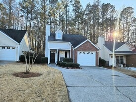 2734 Highland Ridge NW in Kennesaw, GA - Building Photo