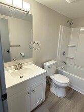 3553 Kimberly Downs Rd in Davenport, IA - Building Photo - Building Photo