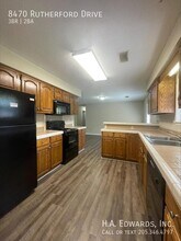 8470 Rutherford Dr in Duncanville, AL - Building Photo - Building Photo