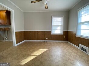 225 S Myrtle St in Winder, GA - Building Photo - Building Photo