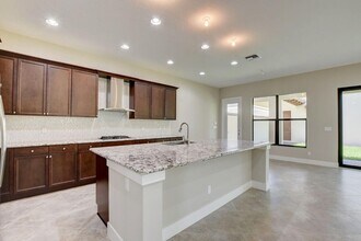 2102 Dickens Terrace in Palm Beach Gardens, FL - Building Photo - Building Photo