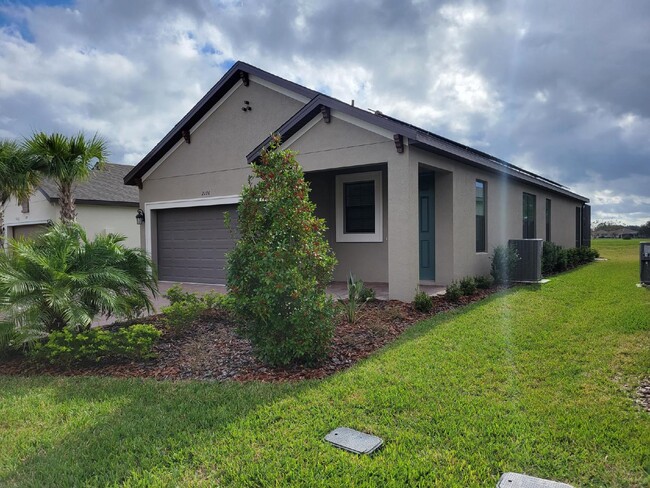 2176 Palm Tree Dr in Poinciana, FL - Building Photo - Building Photo