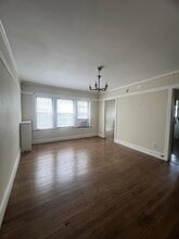 6354 N Paulina St, Unit 1 in Chicago, IL - Foto de edificio - Building Photo