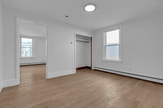 22 O St, Unit 1 in Boston, MA - Foto de edificio - Building Photo