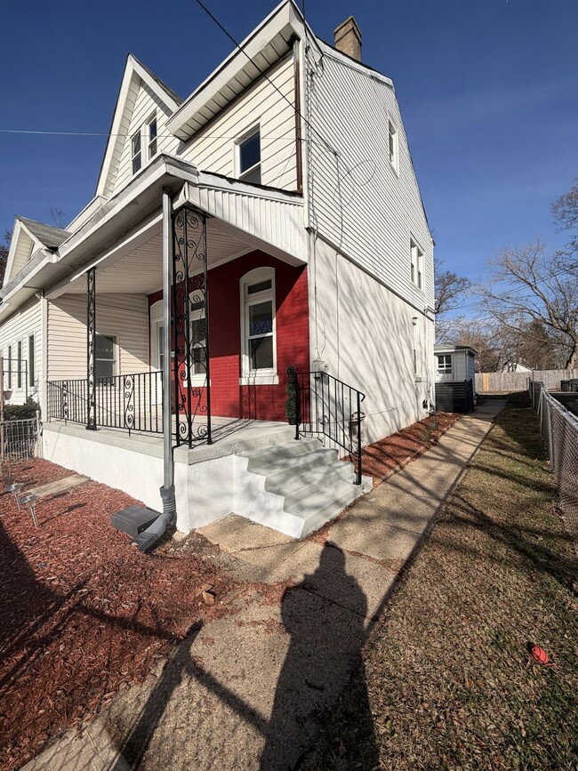 property at 1116 William St