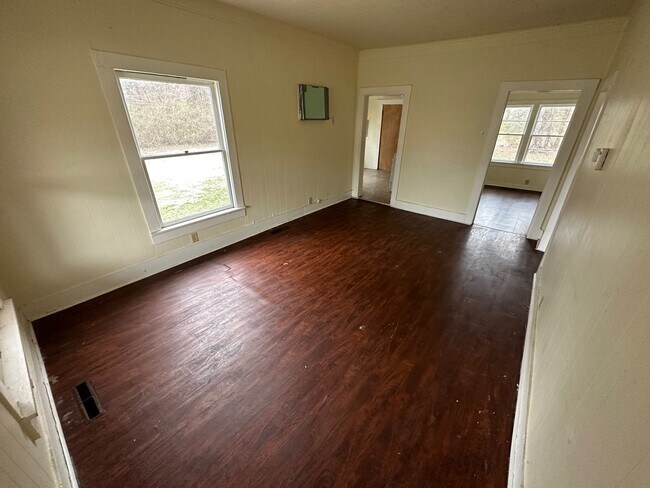 911 W Sycamore St in Carbondale, IL - Building Photo - Building Photo