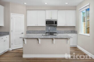 11636 Giacinta Ln in Rancho Cordova, CA - Building Photo - Building Photo