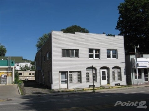 9242 Main St in Northfield Twp, MI - Building Photo - Building Photo