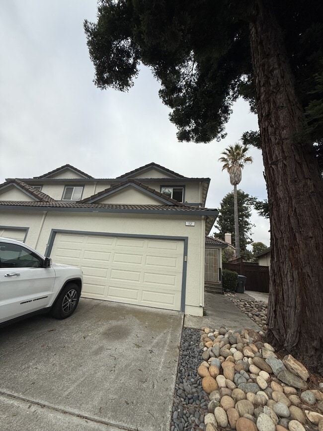 property at 13 Freedom Pl