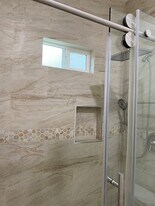 1610 N Kingsley Dr in Los Angeles, CA - Building Photo