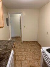 859 St Paul Ave, Unit 9 in St. Paul, MN - Foto de edificio - Building Photo