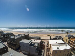 713 Venice Ct. in San Diego, CA - Building Photo - Building Photo