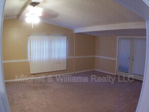 8630 Howell Dr in Jacksonville, FL - Building Photo - Building Photo