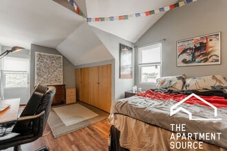 3036 N Seminary Ave, Unit 3 in Chicago, IL - Building Photo - Building Photo
