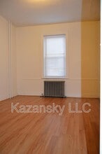 4808 Disston St in Philadelphia, PA - Foto de edificio - Building Photo