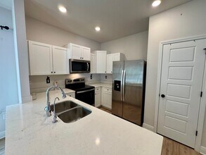 272 The Prado in Apalachicola, FL - Building Photo - Building Photo