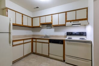 Glenview Gardens Apartments in Port Huron, MI - Foto de edificio - Interior Photo