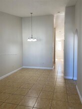 1536 SE 25th St in Homestead, FL - Building Photo - Building Photo