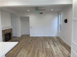 11 Midlothian in Rancho Santa Margarita, CA - Building Photo - Building Photo