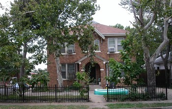 628 Haines Ave in Dallas, TX - Building Photo