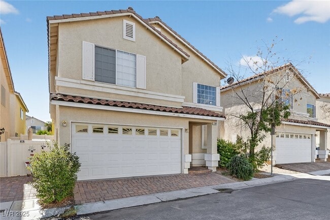 7281 Larix Rd in Las Vegas, NV - Building Photo - Building Photo