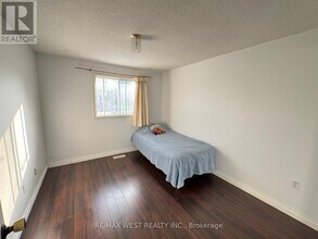 51 Michael Dr in Richmond Hill, ON - Building Photo - Building Photo