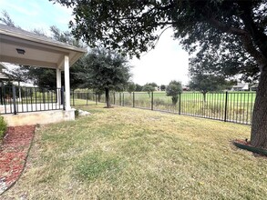 807 Centerbrook Pl in Round Rock, TX - Building Photo - Building Photo