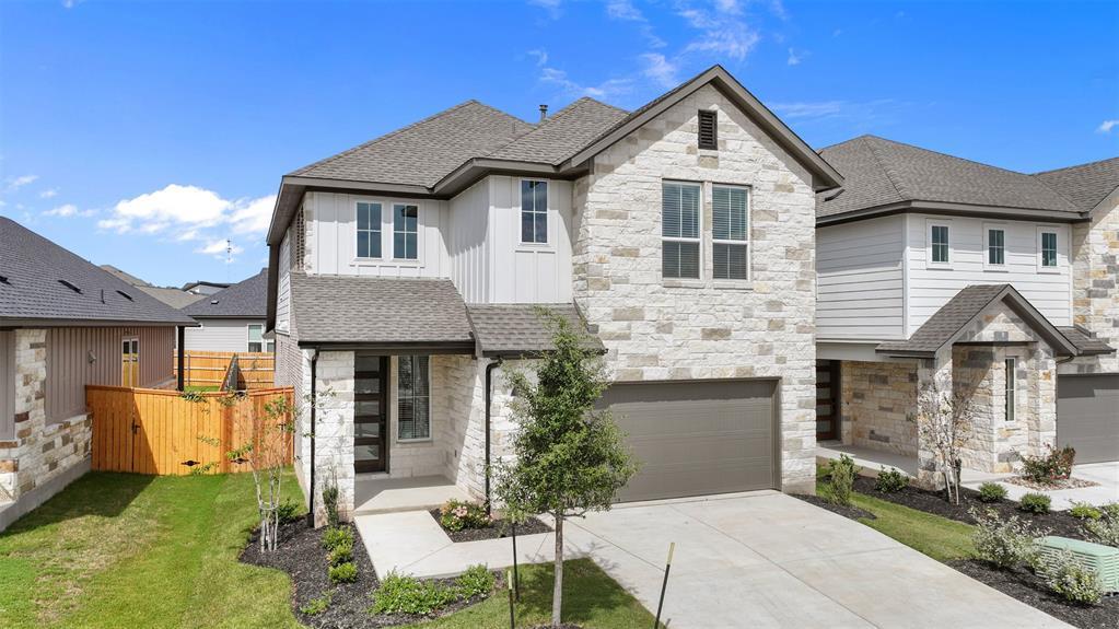 1129 Roger Hanks Pkwy in Dripping Springs, TX - Building Photo