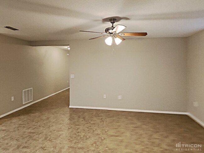 16428 Caju Rd in Clermont, FL - Building Photo - Building Photo