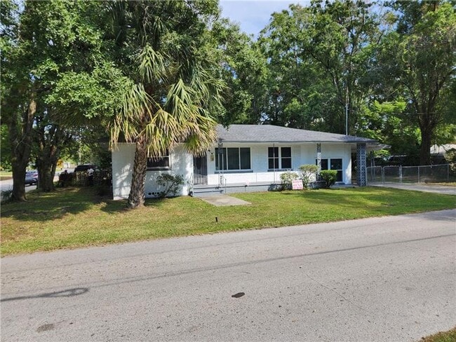 property at 4123 Wilson St