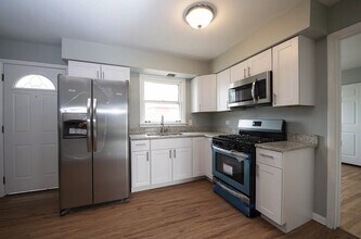 16450 Roy St in Oak Forest, IL - Building Photo - Building Photo