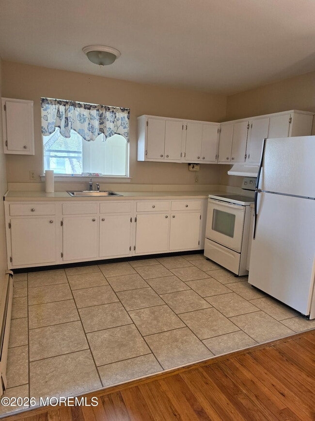 property at 22 Acapulco Pl