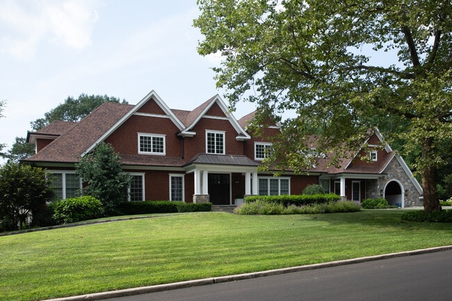 Apartments for rent in Syosset, NY
