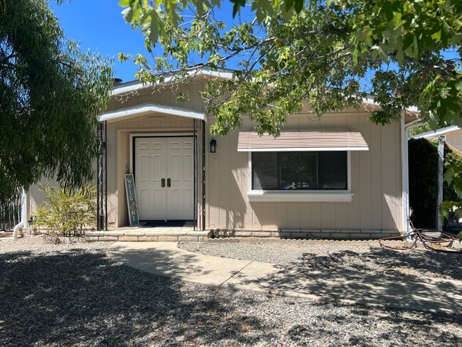 44544 Springwood Cir