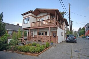 258 E Newton St in Seattle, WA - Building Photo