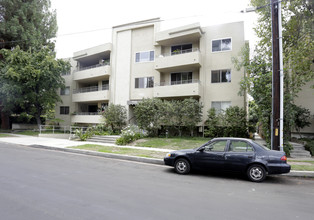 The Encino in Encino, CA - Building Photo - Building Photo