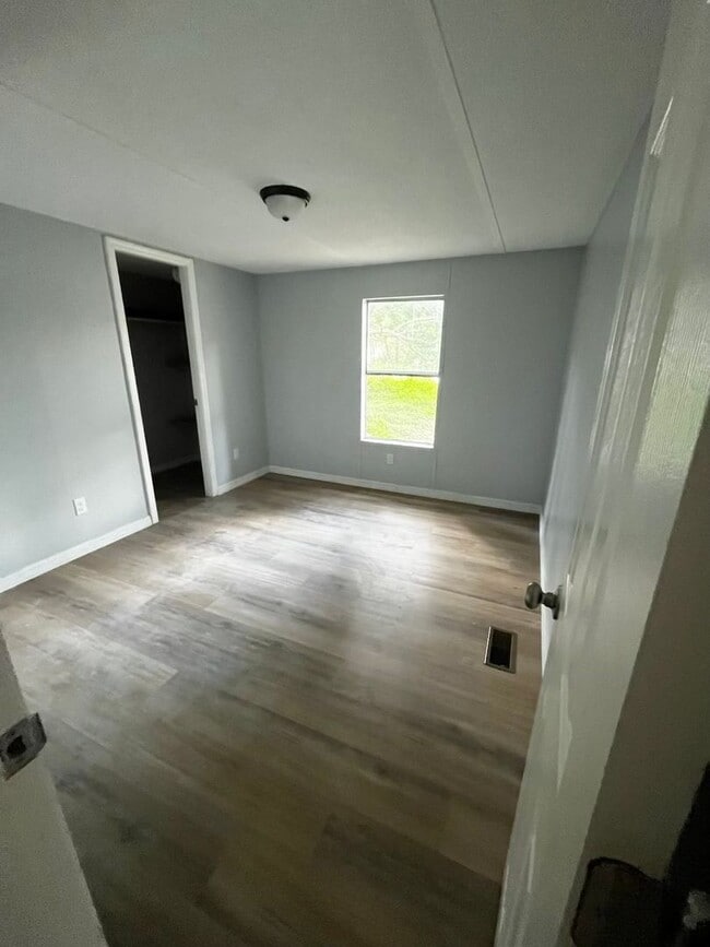 8318 CR 643 in Bushnell, FL - Building Photo - Building Photo