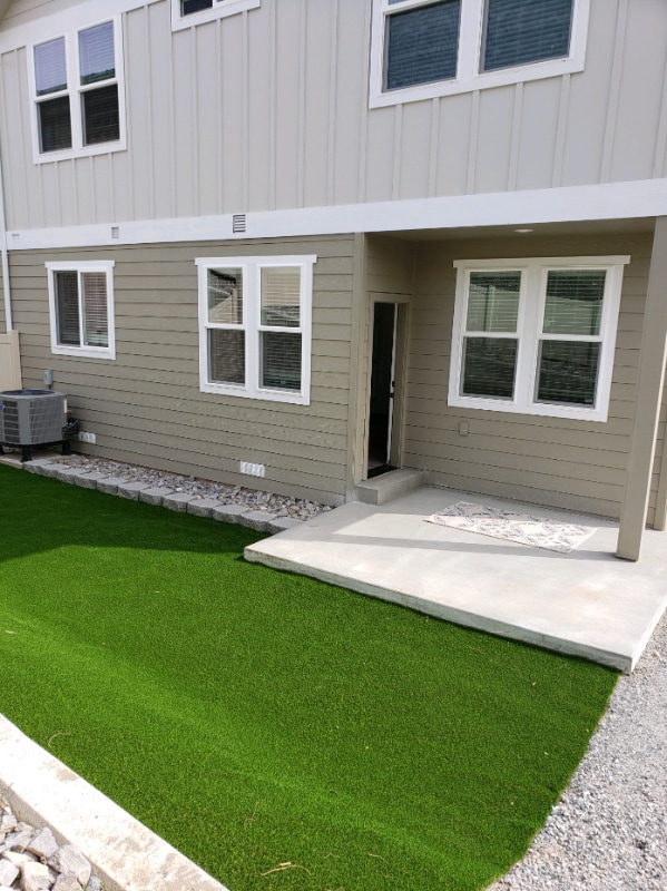 1550 N Western Ave in Wenatchee, WA - Foto de edificio - Building Photo