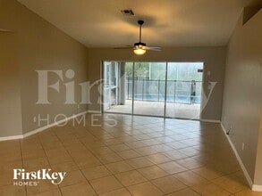 2725 NE 20th Pl, Unit 5S in Cape Coral, FL - Foto de edificio - Building Photo